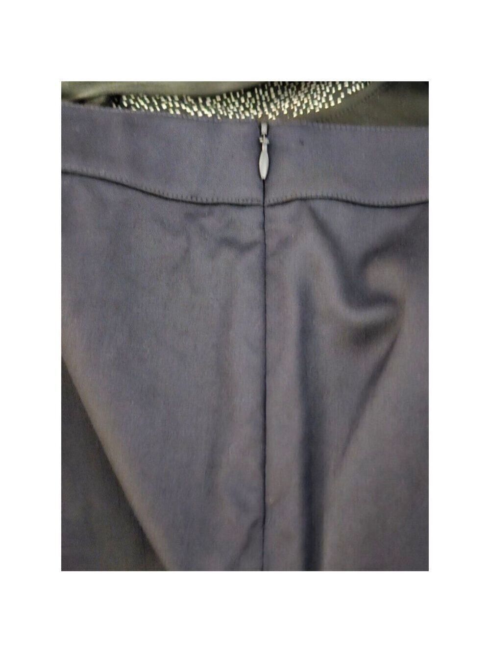 St. John Pants, Size 12, Dark Blue - Picture 10 of 10